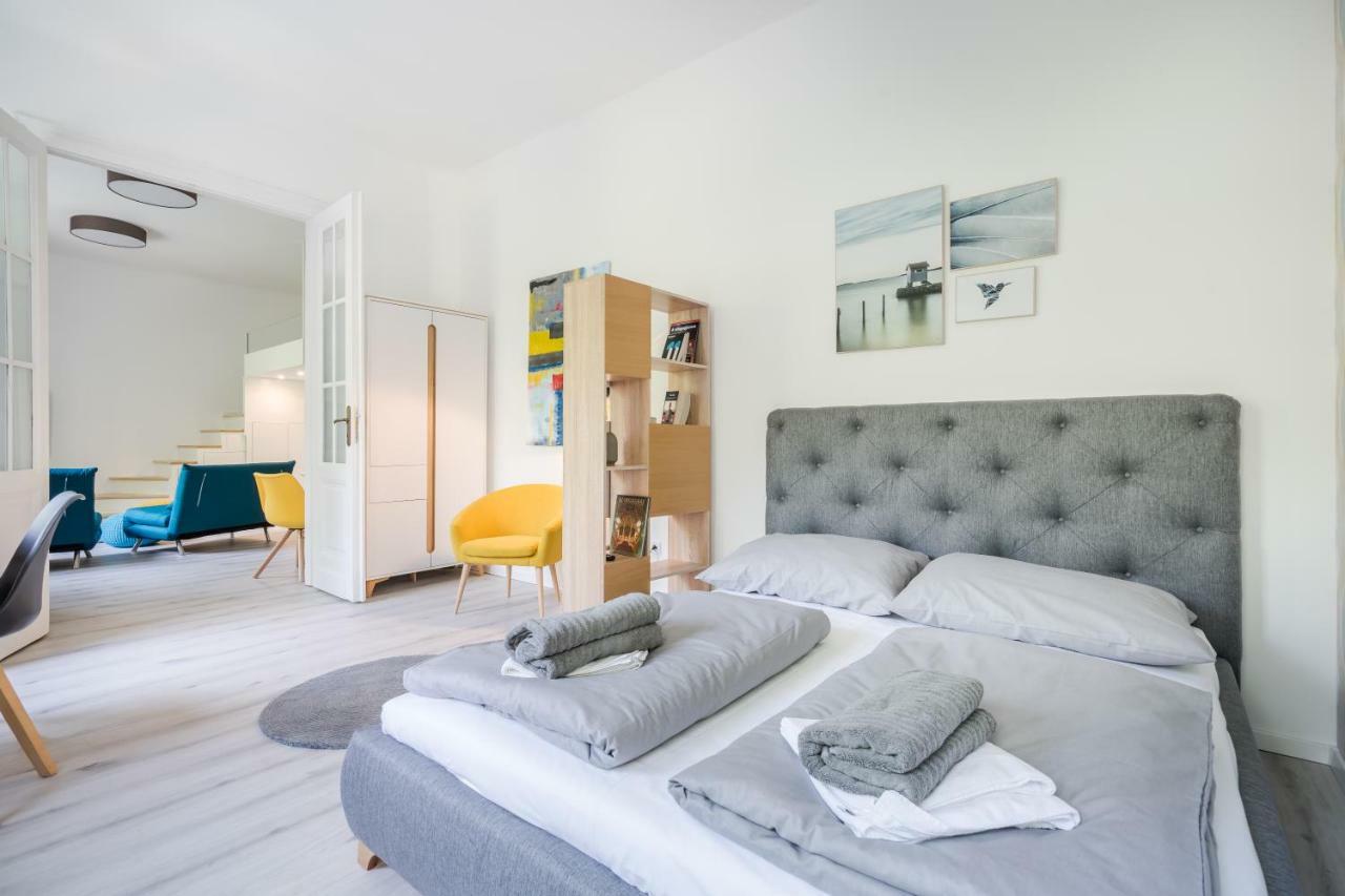 Bpr Color Fusion Home With A/C ブダペスト エクステリア 写真